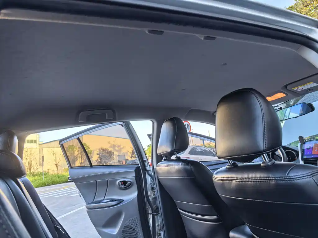 Toyota Yaris L 2019 — фото 15