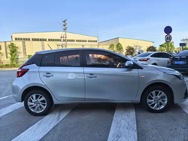 Toyota Yaris L 2019