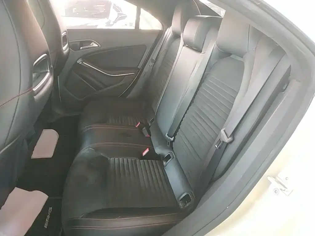 Mercedes-Benz CLA 2016 — фото 13