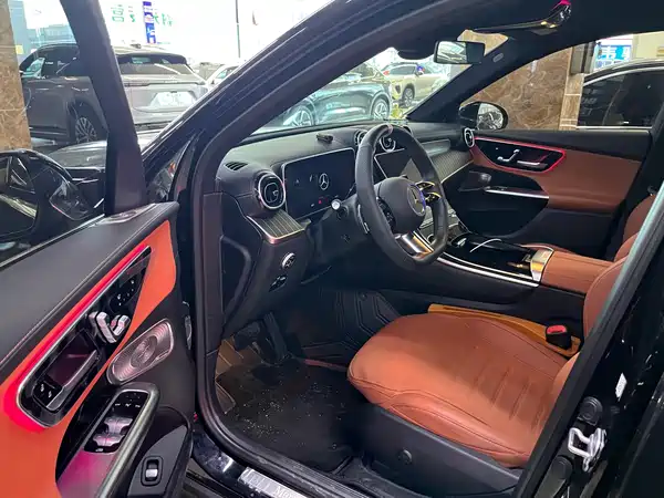 Mercedes-Benz GLC 2023