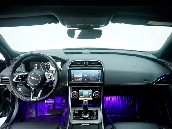 Jaguar XEL 2023