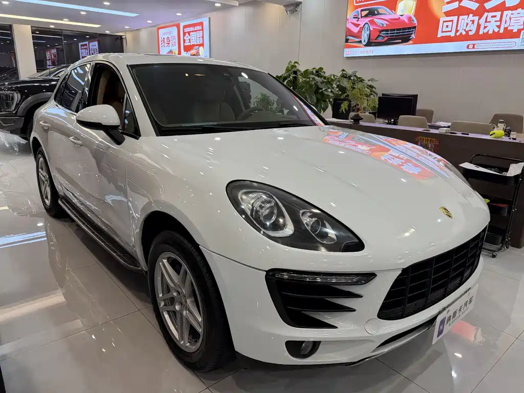 Porsche Macan 2017 — фото 3