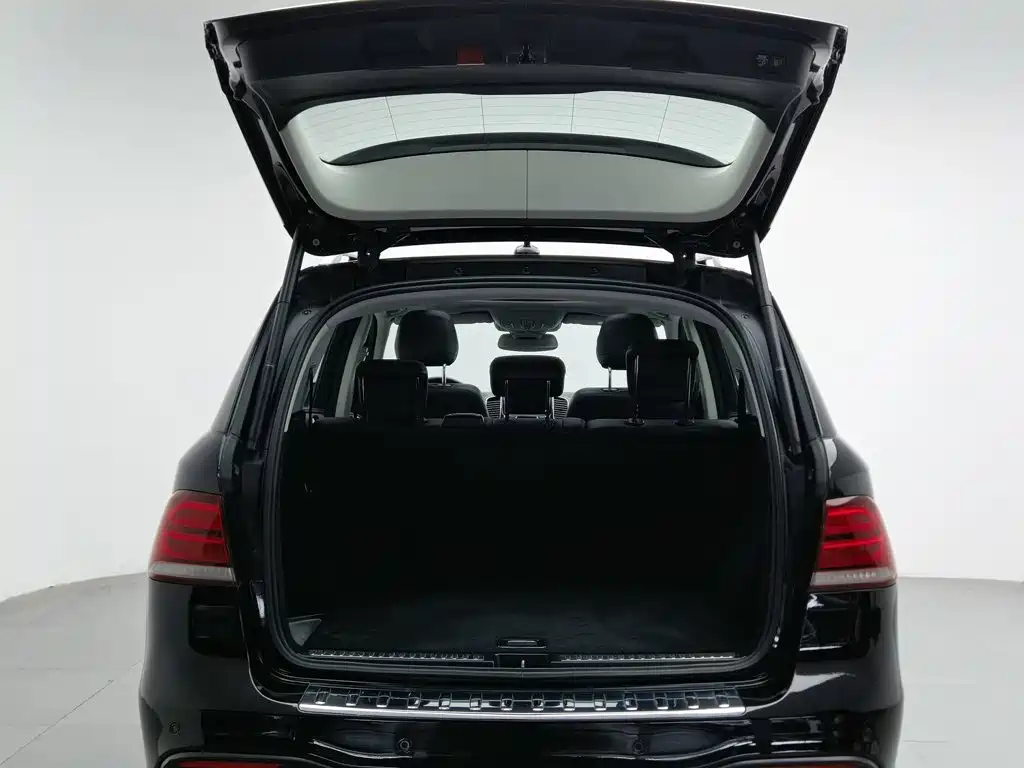Mercedes-Benz GLE 2016 — фото 16