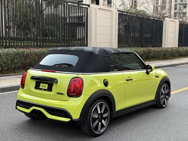 MINI 2024