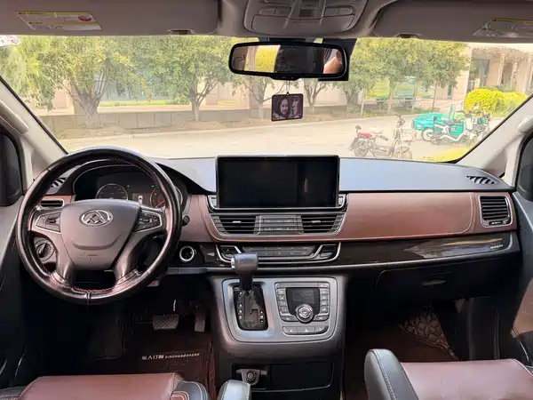 Maxus G10 2018