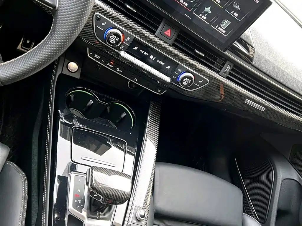 Audi RS 5 2022 — фото 15