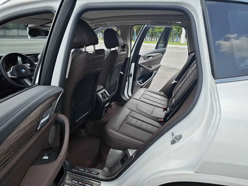 BMW X3 2021
