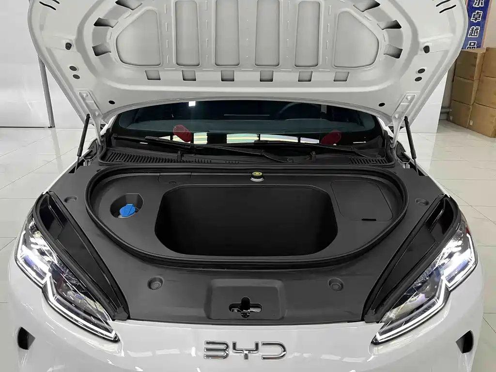 BYD Seal 06 2025 — фото 17
