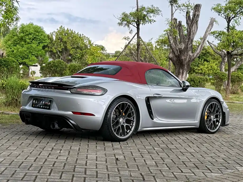 Porsche 718 2016 — фото 11