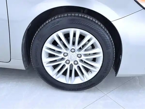 Lexus ES 2015