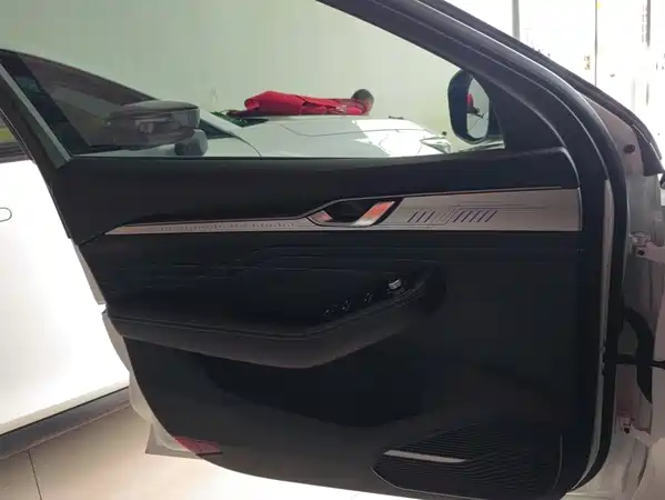 Geely Xingrui 2025