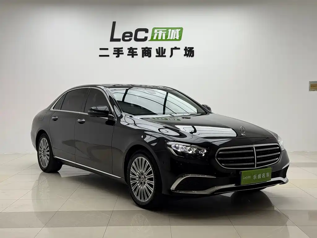 Mercedes-Benz E-Class 2023