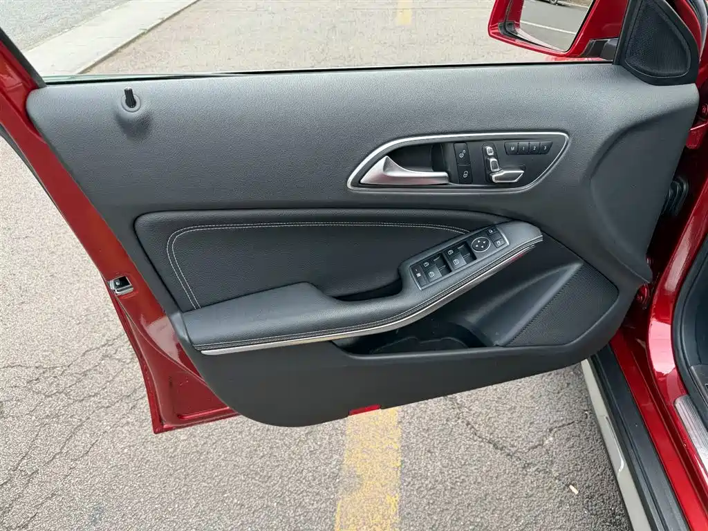 Mercedes-Benz GLA 2017
