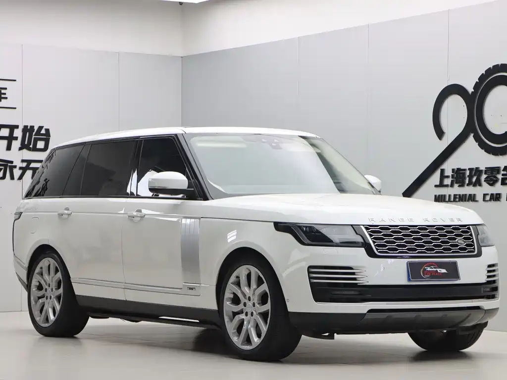 Land Rover Range Rover 2022 — фото 1