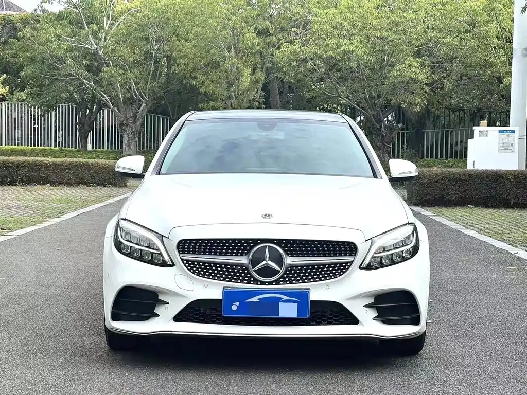 Mercedes-Benz C-Class 2019 — фото 11
