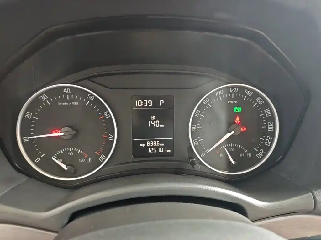 Skoda Octavia 2014 — фото 12