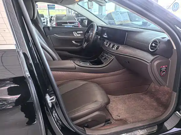 Mercedes-Benz E-Class 2020