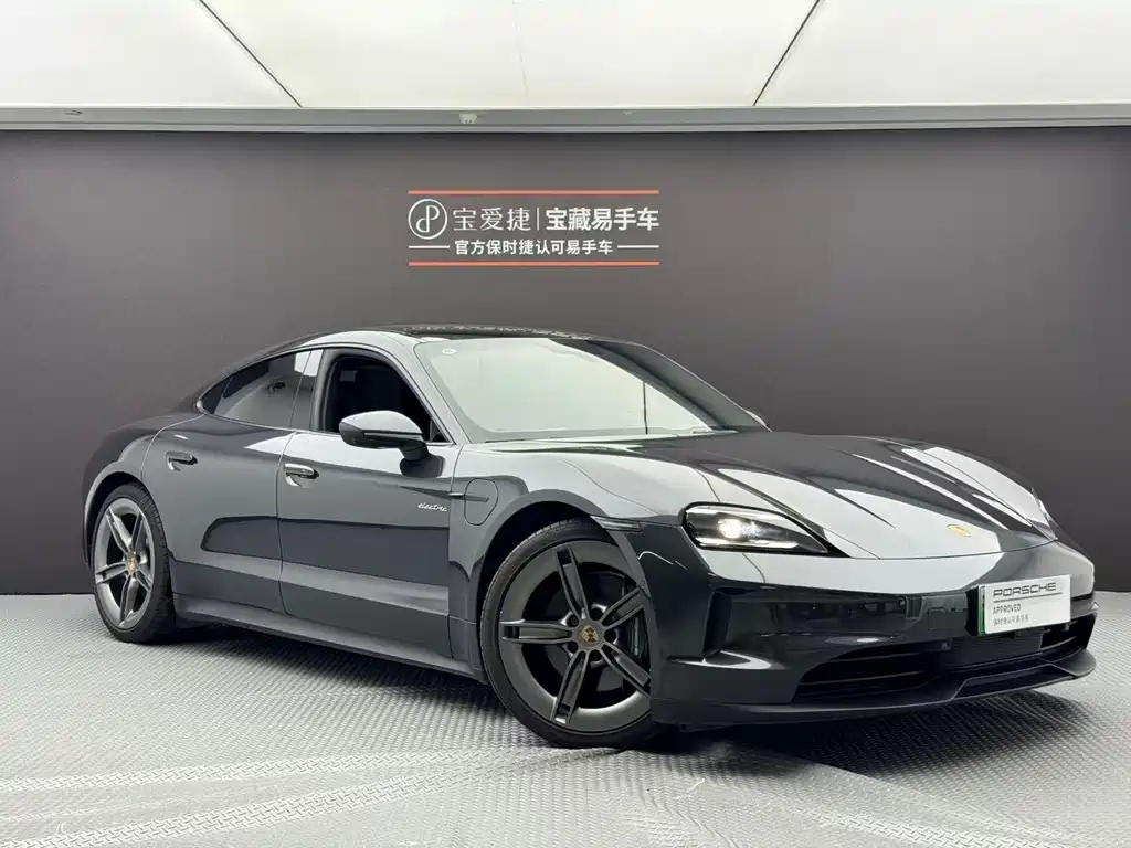 Porsche Taycan 2025