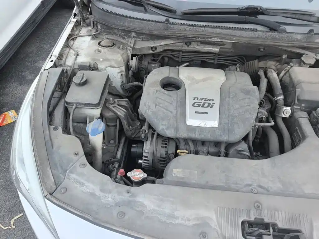 Hyundai Sonata 2015 — фото 20