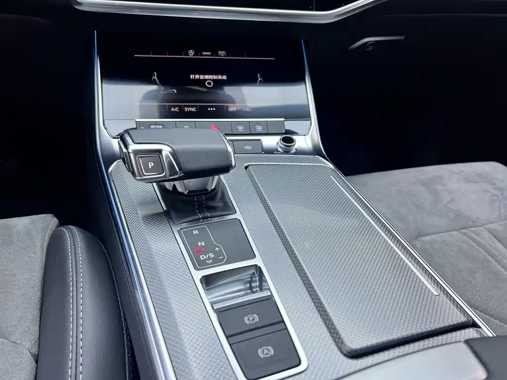 Audi A6L 2021 — фото 17