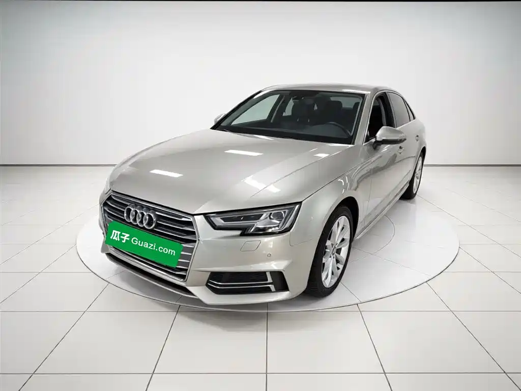 Audi A4L 2017 — фото 2