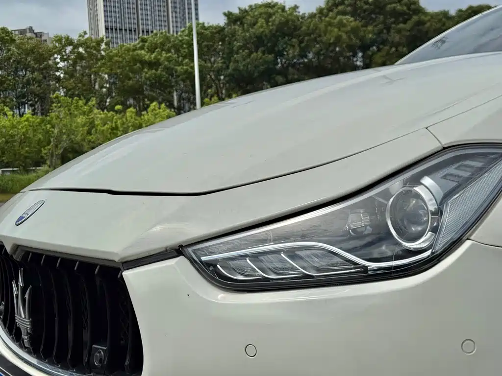 Maserati Ghibli 2014 — фото 10