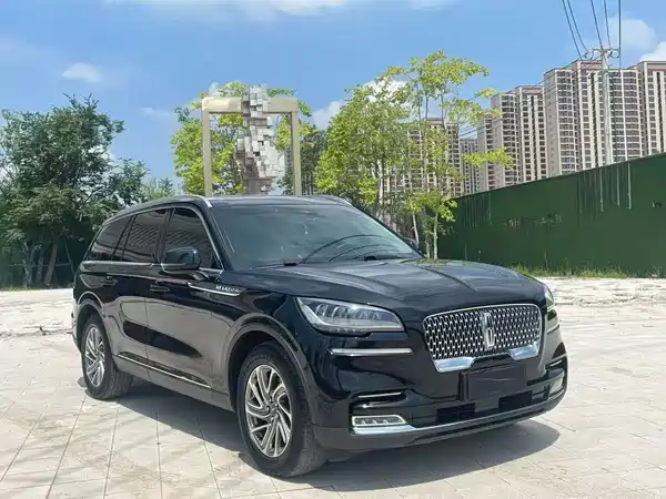 Lincoln Aviator 2021