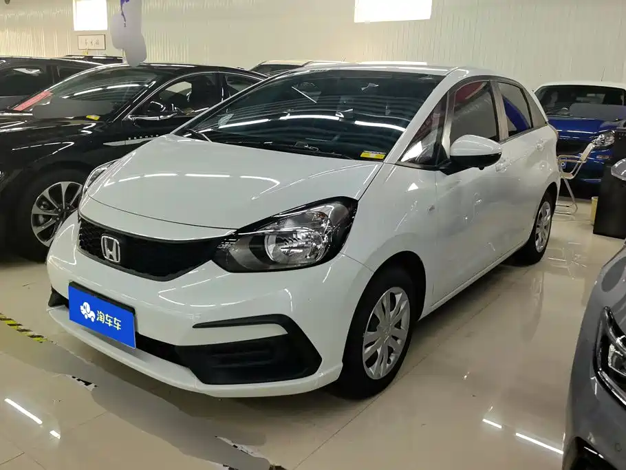 Honda Fit 2024 — фото 1