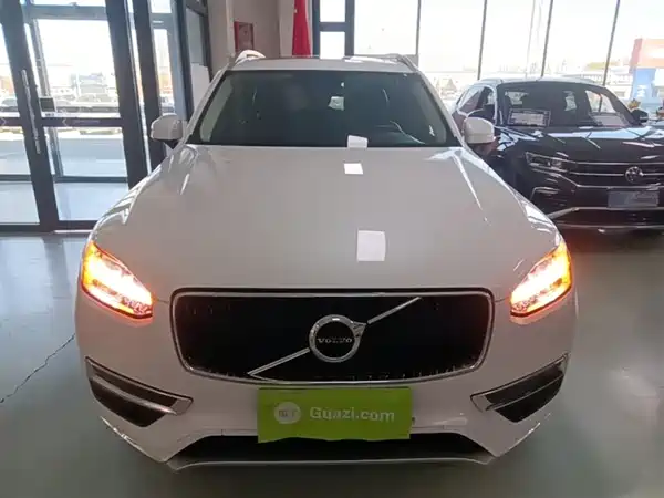 Volvo XC90 2015