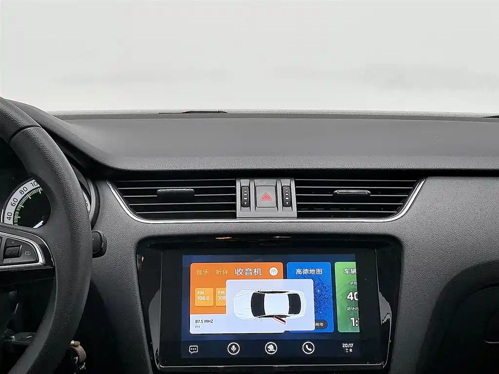 Skoda Octavia 2019 — фото 12