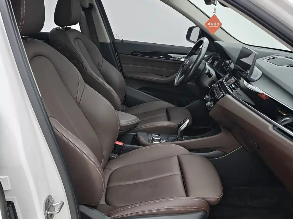 BMW X1 2022 — фото 9