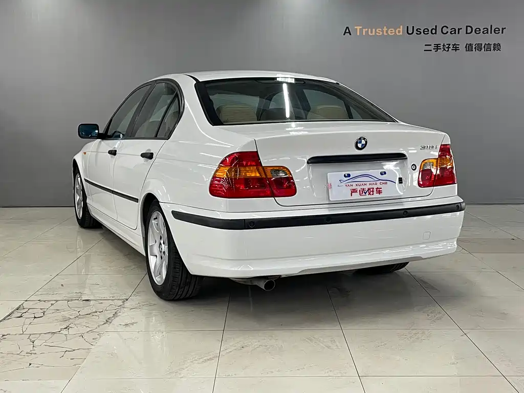 BMW 3 Series 2005 — фото 16