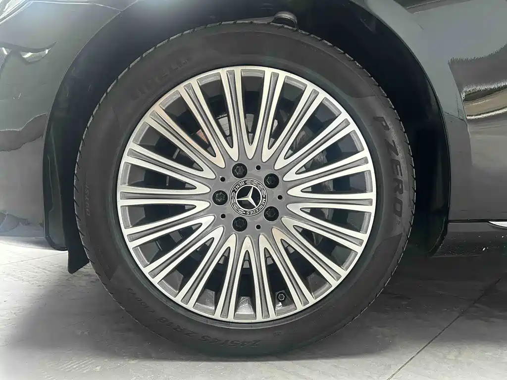Mercedes-Benz E-Class 2020