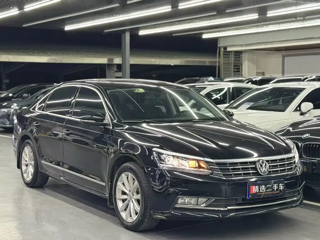 Volkswagen Passat 2017 — фото 3