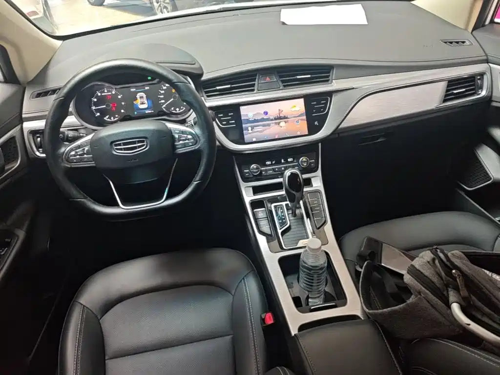 Geely Emgrand GS 2020 — фото 10
