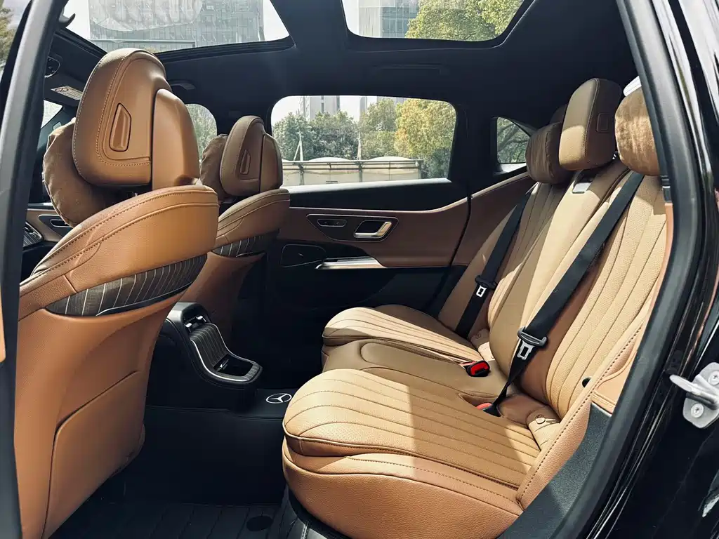 Mercedes-Benz E-Class 2025