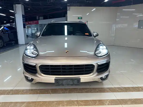 Porsche Cayenne 2016