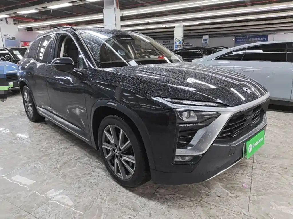 NIO ES8 2019