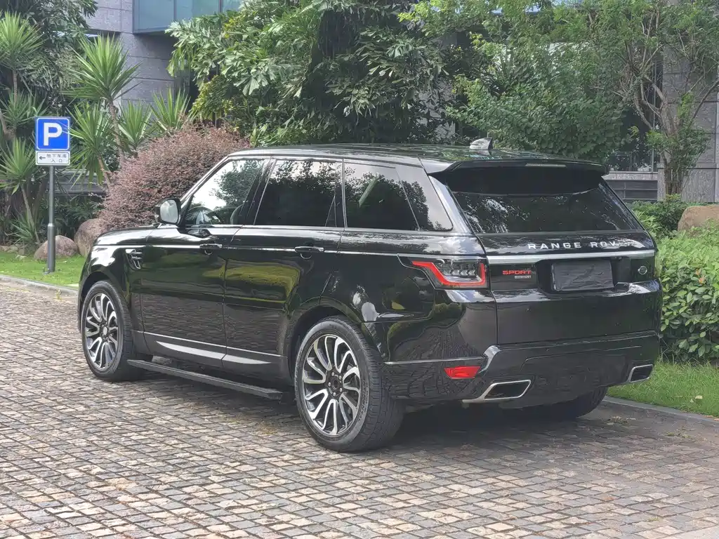 Land Rover Range Rover Sport 2017 — фото 6
