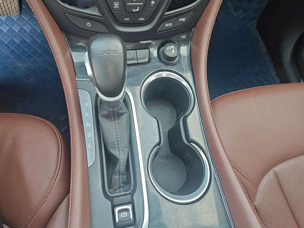 Buick Envision Plus 2021 — фото 14