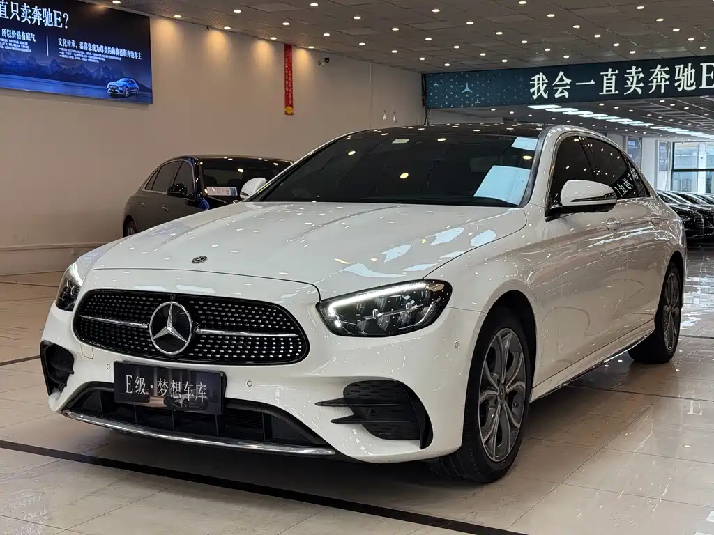 Mercedes-Benz E-Class 2021