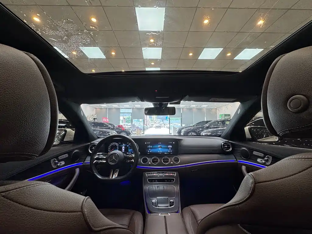 Mercedes-Benz E-Class 2021