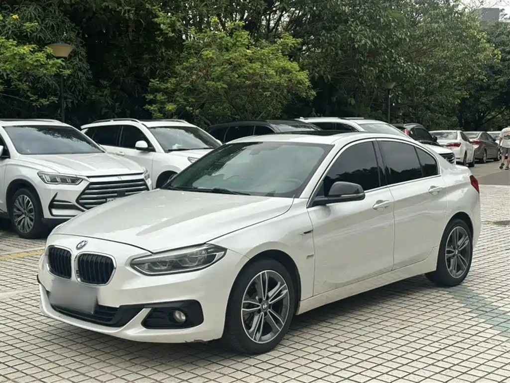 BMW 1 Series 2017 — фото 2