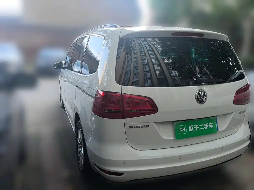 Volkswagen Sharan 2016 — фото 25