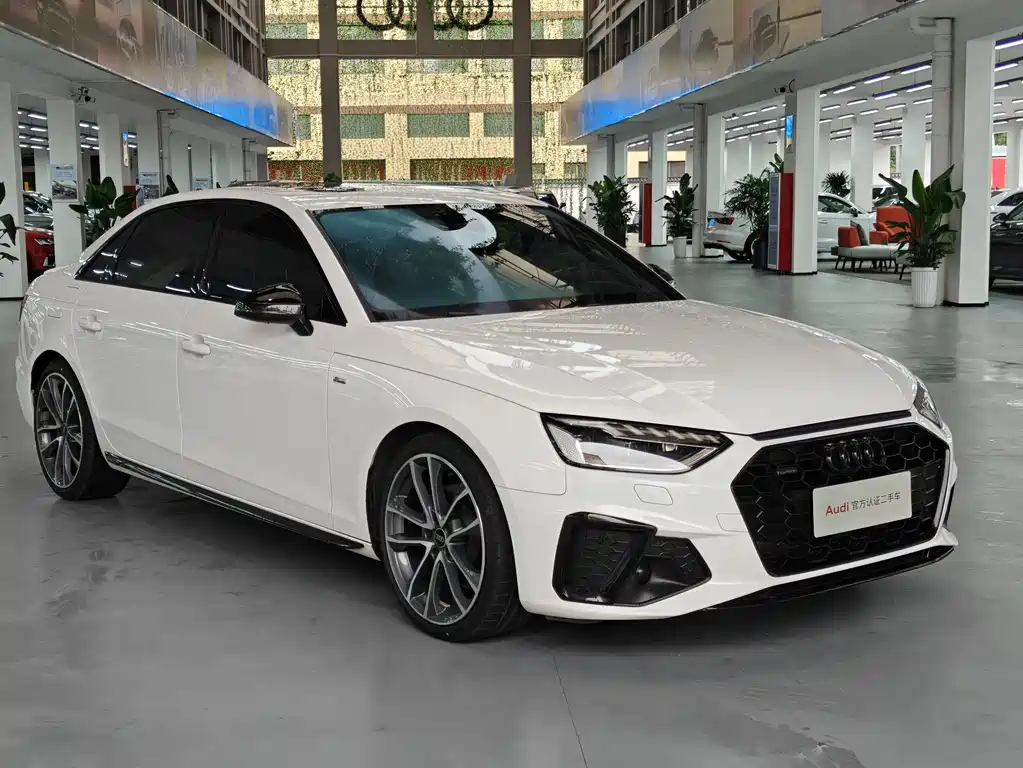 Audi A4L 2023
