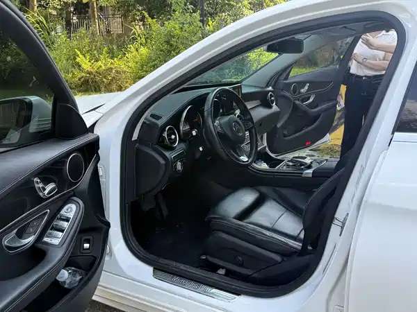 Mercedes-Benz C-Class 2018