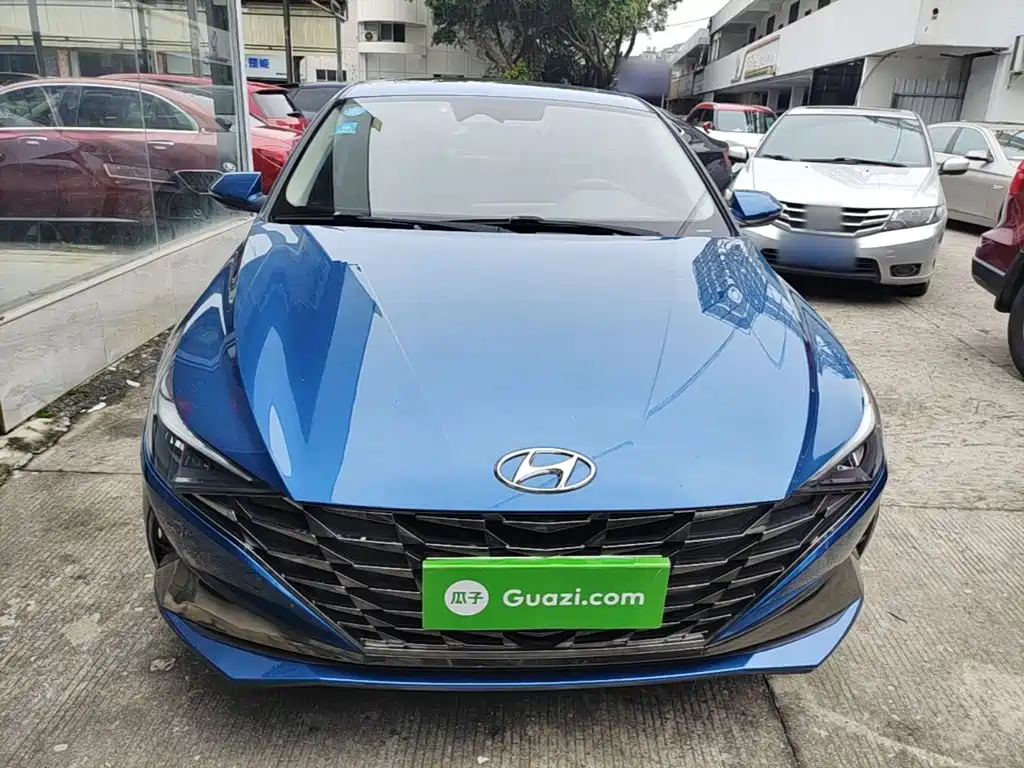 Hyundai Elantra 2020