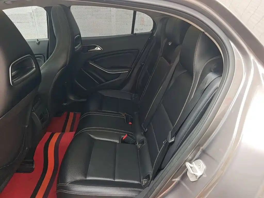 Mercedes-Benz GLA 2016 — фото 17