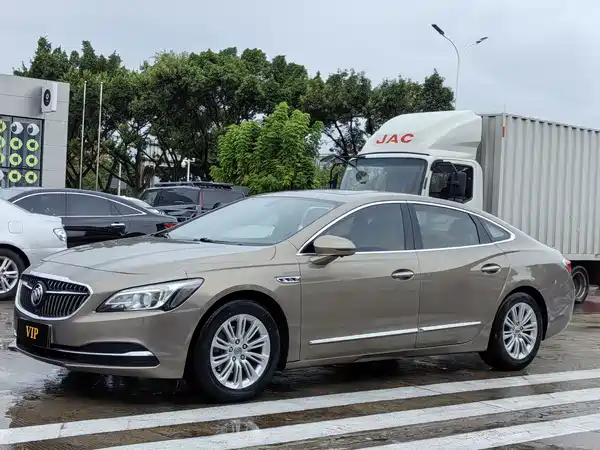 Buick LaCrosse 2017