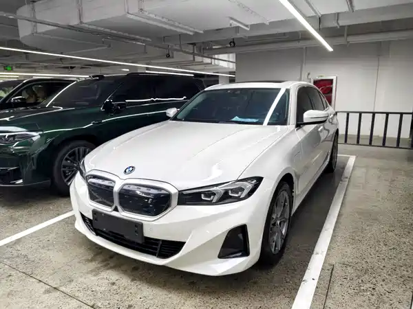 BMW i3 2023